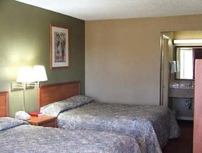 Knights Inn Lebanon Zimmer foto